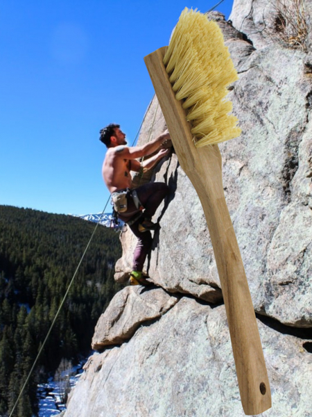 Hufeisenbürste / Boulderbürste / Kletterbürste aus Naturfaser