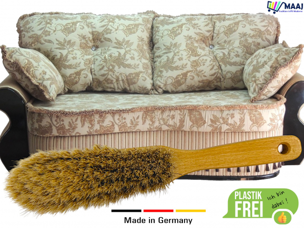 Furniture brush with splitted horsehair placement