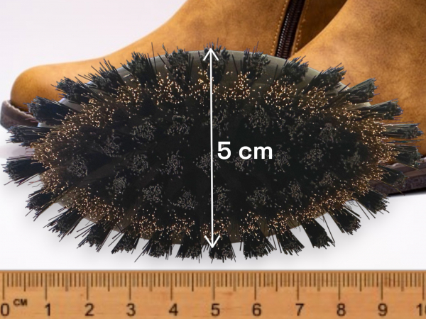 Suede brush with handle